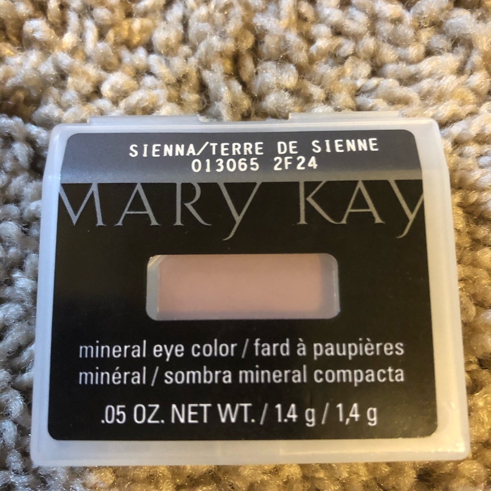 Mary Kay Mineral Eye Color Sienna